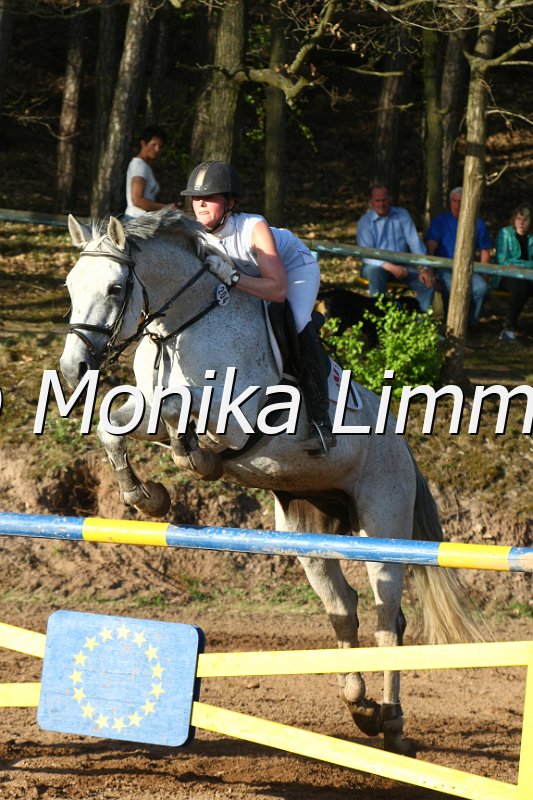 204M8950_Maron_Punkte M.JPG